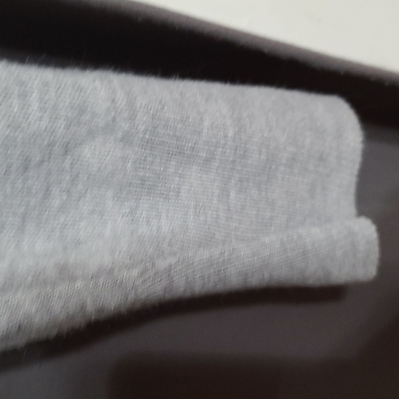 VTG Thane Men's V-neck Sweater Gray Scotland Patch Lightweight Size L GUC - Picture 4 of 10